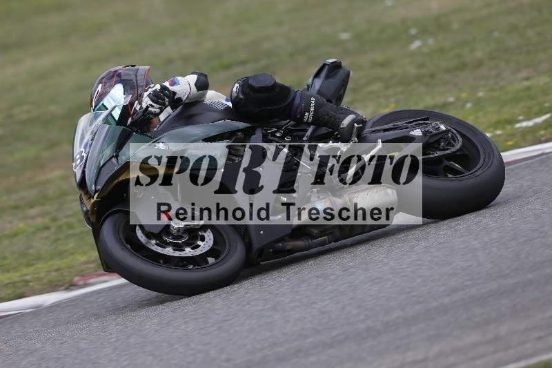 /30 27.07.2026  Dunlop Ride und Test Day ADR/Gruppe rot schnell/88